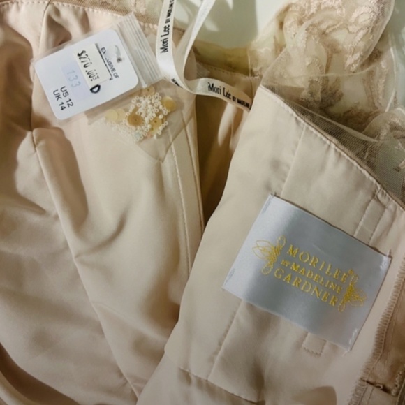 Chic satin beige party gown with a skirt Size 12 - Picture 4 of 4